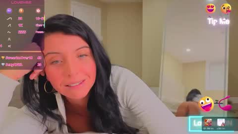 angel_ique online show from March 7, 5:15 am