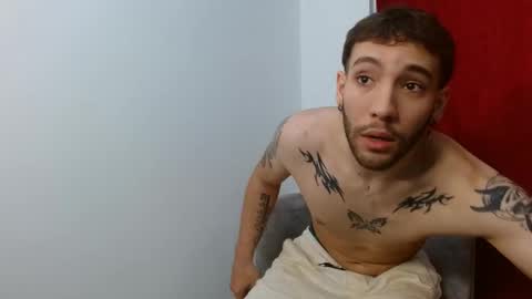 angel_kyrozz online show from October 7, 3:04 am