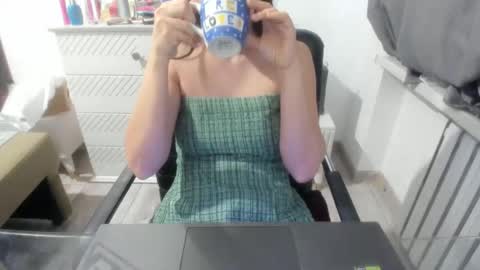 Snapshot of angel_lee__ chatting on January 19, 4:54 am angel_lee__ online show from January 19, 4:54 am