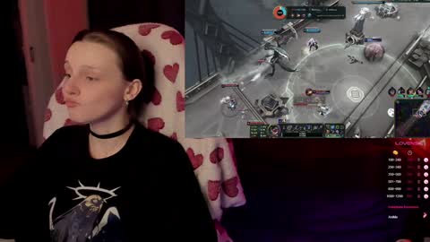 Snapshot of angel_runa chatting on December 10, 10:49 am Mira online show from December 10, 10:49 am