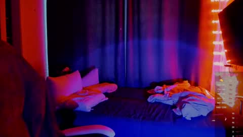 Snapshot of angel_runa chatting on January 7, 10:01 am Mira online show from January 7, 10:01 am