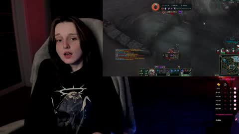 Snapshot of angel_runa chatting on January 12, 7:10 pm Mira online show from January 12, 7:10 pm