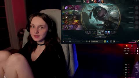 Snapshot of angel_runa chatting on January 31, 1:02 pm Mira online show from January 31, 1:02 pm