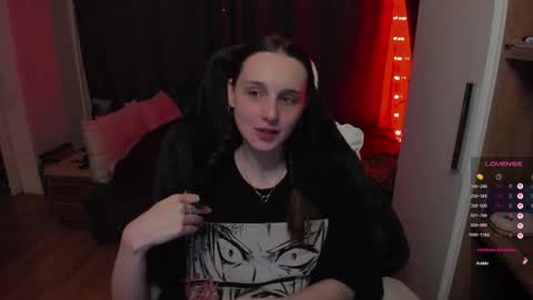 Snapshot of angel_runa chatting on November 29, 6:55 pm Mira online show from November 29, 6:55 pm