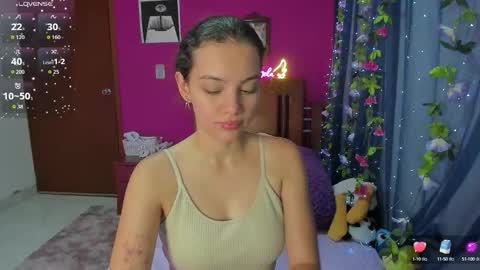 Snapshot of angela_hank2_ chatting on September 11, 4:34 am ANGELA online show from September 11, 4:34 am