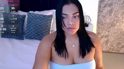 Angela online show from October 10, 7:13 pm