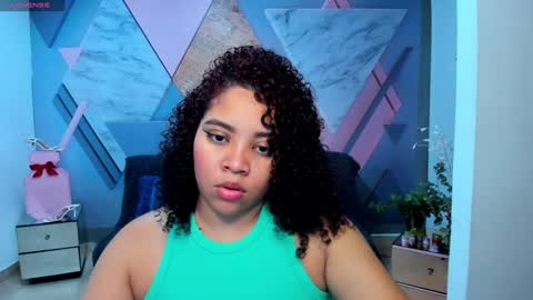 Snapshot of angelacoffee chatting on February 4, 3:11 am Angela online show from February 4, 3:11 am