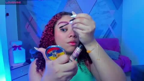 Snapshot of angelacoffee chatting on November 11, 2:44 am Angela online show from November 11, 2:44 am