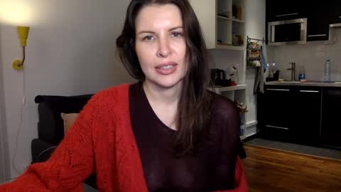 Snapshot of angeladarkk chatting on November 25, 7:36 pm Angela online show from November 25, 7:36 pm