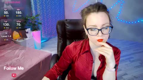 Snapshot of angelawhity chatting on February 2, 3:39 pm Angela online show from February 2, 3:39 pm