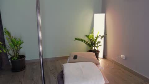 AngelBae  online show from February 2, 4:32 pm