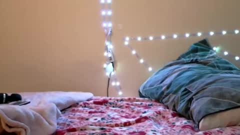 Angelbigguns online show from February 4, 5:02 am