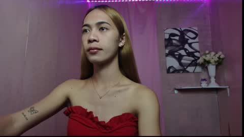 Snapshot of angelbrooke_ chatting on October 17, 8:11 pm Angel online show from October 17, 8:11 pm