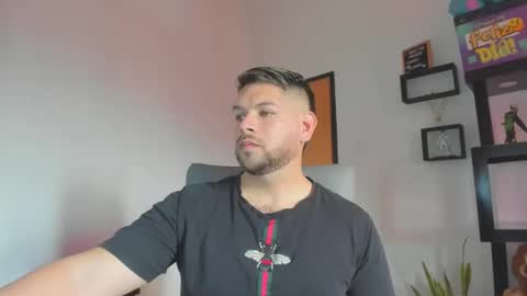 Snapshot of angelcute3 chatting on October 17, 3:47 pm angel online show from October 17, 3:47 pm