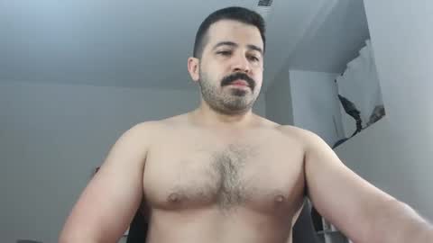 Angel Fusco online show from April 6, 1:25 am