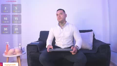 Angel online show from September 21, 7:04 pm