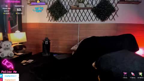 Angel online show from September 15, 6:30 pm