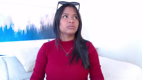 Snapshot of angelica_bss chatting on December 4, 2:26 pm Angelica bss online show from December 4, 2:26 pm