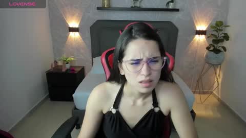 A N G E L I C A online show from December 31, 11:53 am