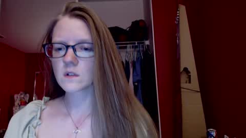 Snapshot of angelicangel3 chatting on January 2, 3:48 am AngelicAngel online show from January 2, 3:48 am