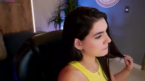  Angelica Vega  online show from December 20, 7:54 pm