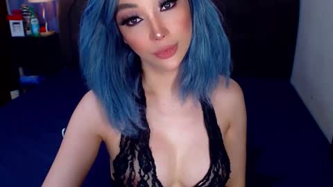 MS. AMALIA online show from February 14, 7:05 am