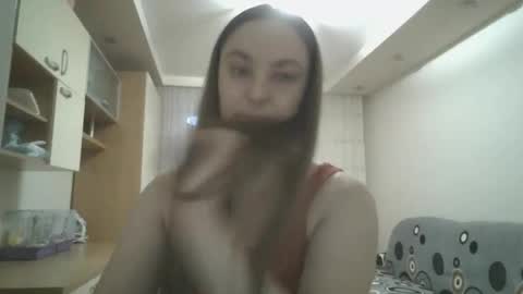 Snapshot of angelina_26 chatting on November 23, 2:39 pm Angelina 26 online show from November 23, 2:39 pm