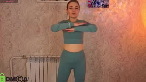 Snapshot of angelina_relax chatting on February 20, 1:24 am Angelina online show from February 20, 1:24 am