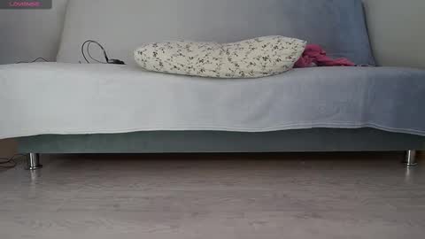 Snapshot of angelinalov chatting on March 8, 6:54 am Angelina online show from March 8, 6:54 am