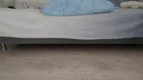 Snapshot of angelinalov chatting on September 19, 7:54 am Angelina online show from September 19, 7:54 am