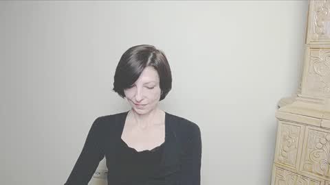 Angelina online show from March 6, 10:30 am