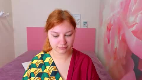 AngelinaLow online show from April 7, 11:32 am