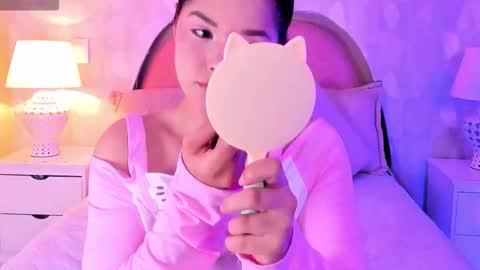 angeline online show from March 10, 12:10 pm