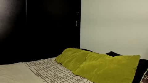  ANGELA ISABELLA  online show from November 20, 12:33 am