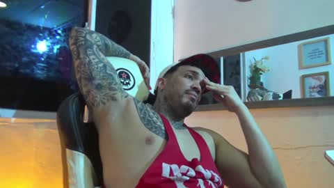 Snapshot of angellatino0 chatting on January 23, 7:11 am angellatino0 online show from January 23, 7:11 am