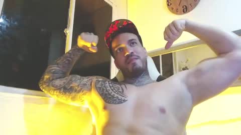 Snapshot of angellatino0 chatting on February 27, 7:44 am angellatino0 online show from February 27, 7:44 am