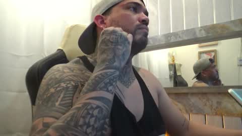 Snapshot of angellatino0 chatting on October 22, 6:57 am angellatino0 online show from October 22, 6:57 am