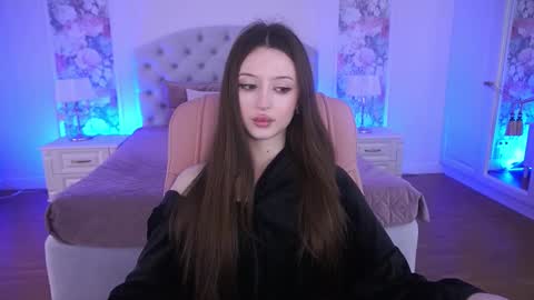 AngelBlush online show from February 11, 8:41 am