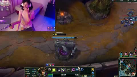 Snapshot of angellike_doll chatting on February 6, 11:37 pm Angellike online show from February 6, 11:37 pm