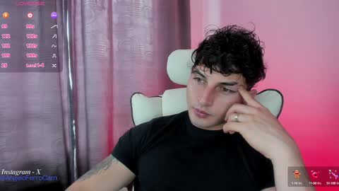 Snapshot of angeloferro1 chatting on December 2, 7:16 pm Angelo Ferro online show from December 2, 7:16 pm