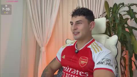 Snapshot of angeloferro1 chatting on November 23, 2:55 am Angelo Ferro online show from November 23, 2:55 am