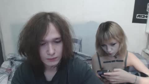 Snapshot of angelofporncouple chatting on December 19, 4:03 pm Eva online show from December 19, 4:03 pm