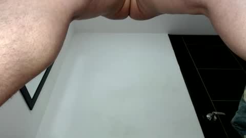 Snapshot of angels_0001 chatting on December 31, 3:53 pm angels_0001 online show from December 31, 3:53 pm