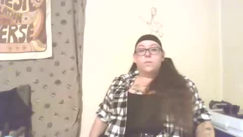 Snapshot of angelshempire420 chatting on March 1, 4:42 pm Angel and Mark online show from March 1, 4:42 pm