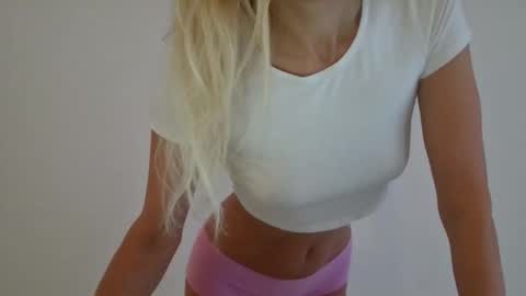 Alesia online show from December 21, 6:53 am