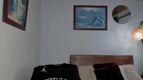 Angel Fox online show from December 6, 11:03 pm