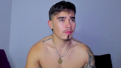 Angel Fox online show from September 18, 1:40 am