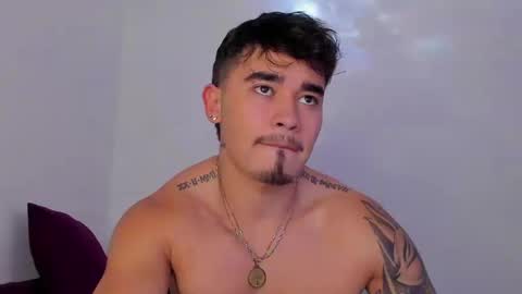 Angel Fox online show from September 19, 8:20 pm