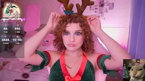 Snapshot of angelytaxx chatting on December 15, 11:23 am Angel online show from December 15, 11:23 am