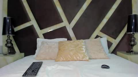  Anghel Stone  online show from February 6, 12:37 pm